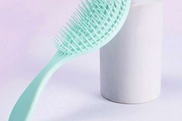 wet brush